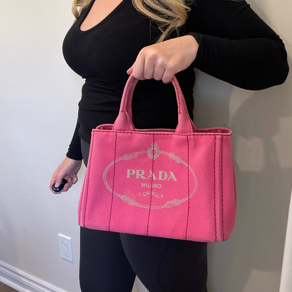 Authentic Prada hand bag - Picture 2 of 3